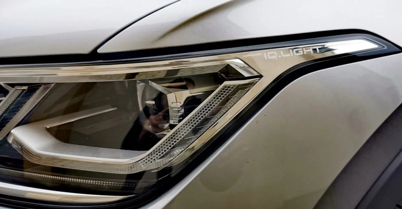 Volkswagen Tiguan cena 209000 przebieg: 71000, rok produkcji 2021 z Kościerzyna małe 92